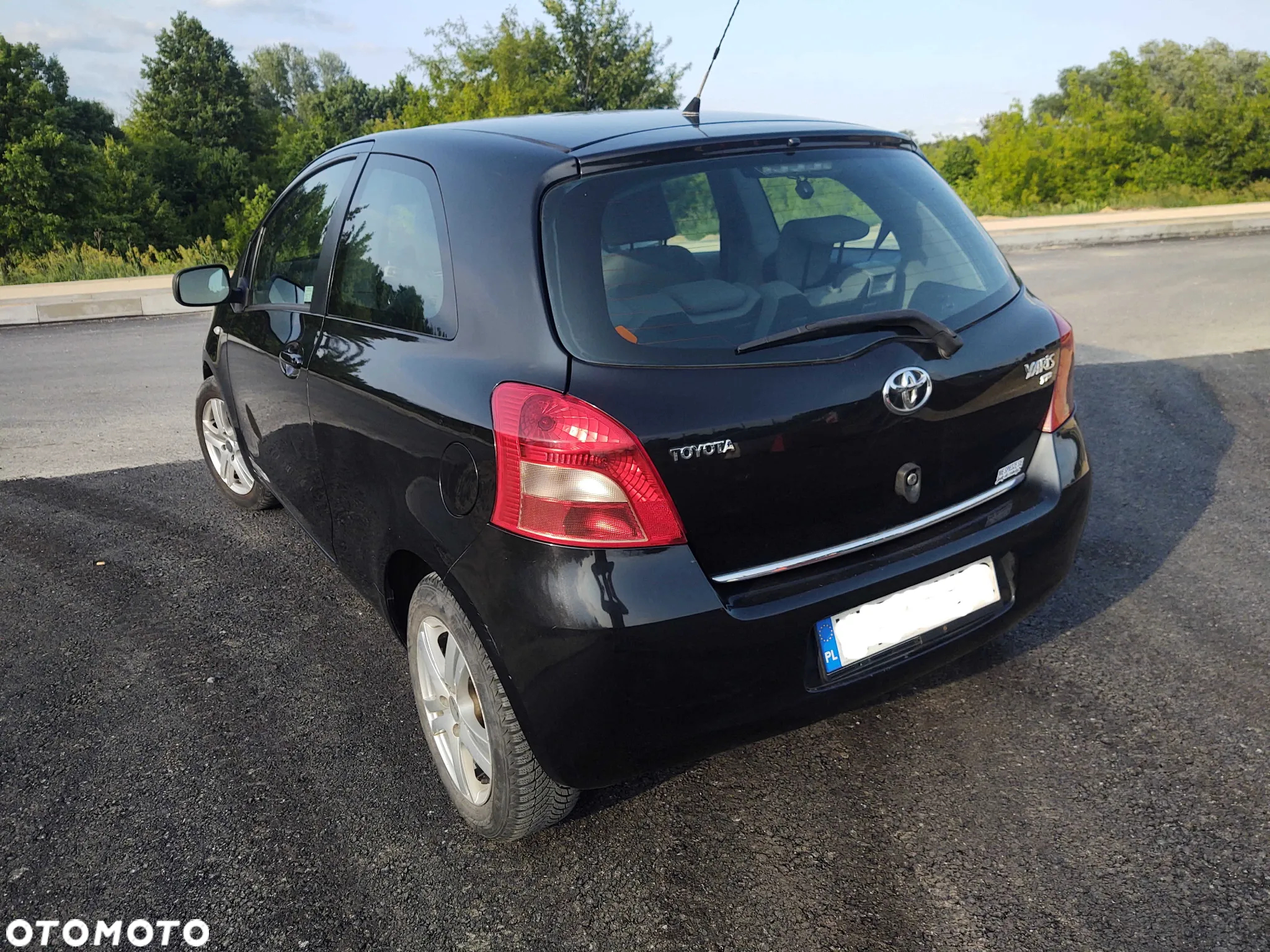 Toyota Yaris 1.3 Sol - 6