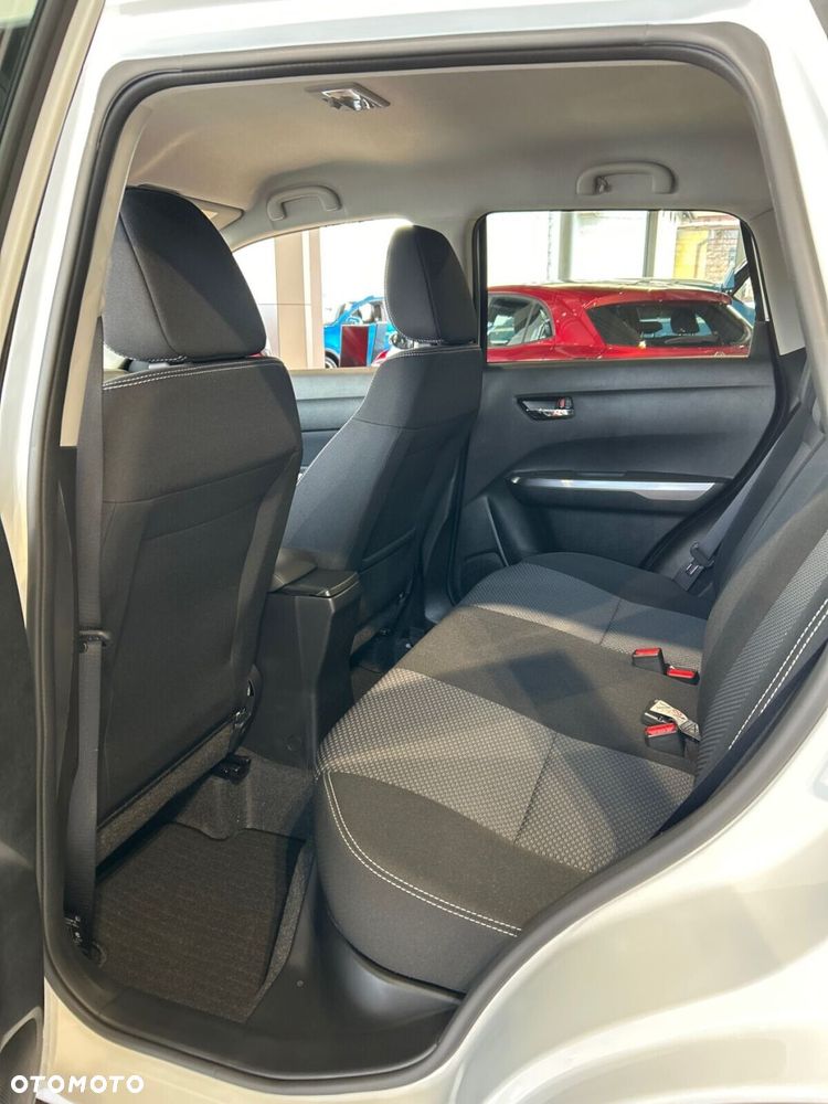 Suzuki Vitara - 15