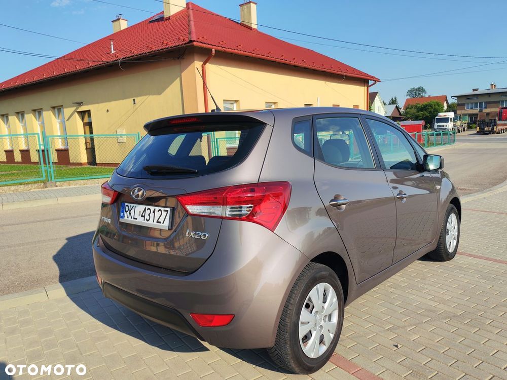 Hyundai ix20 1.4 blue Comfort - 5