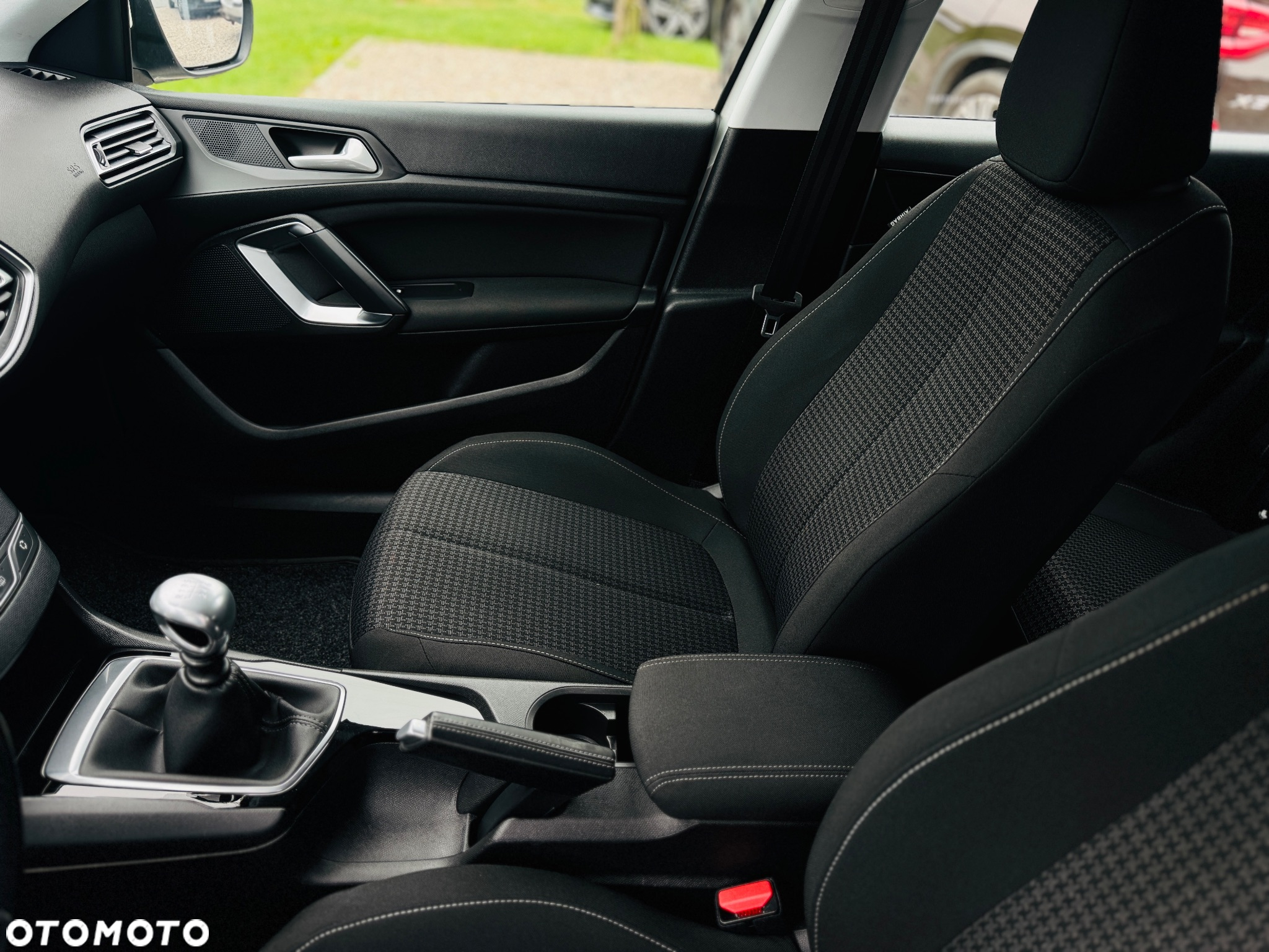 Peugeot 308 BlueHDi 130 Active Pack - 8