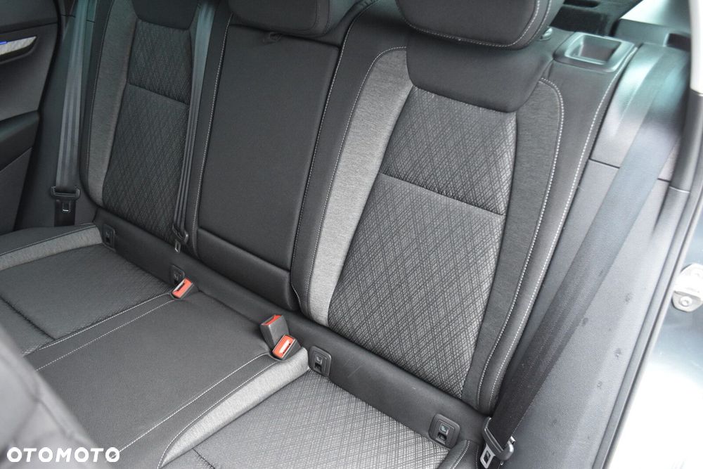 Skoda Karoq 1.5 TSI ACT Style DSG - 29
