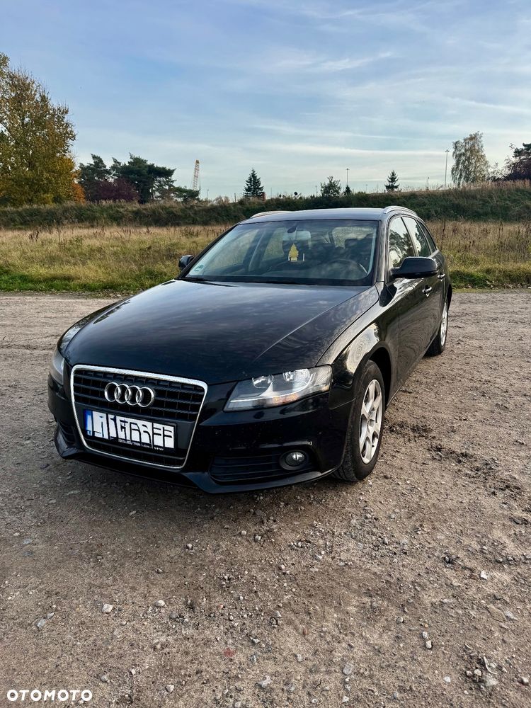 Audi A4 Avant - 1