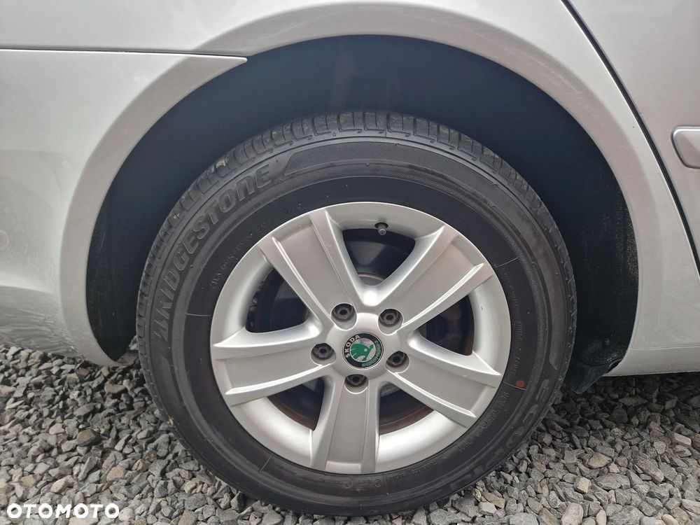 Skoda Octavia - 30