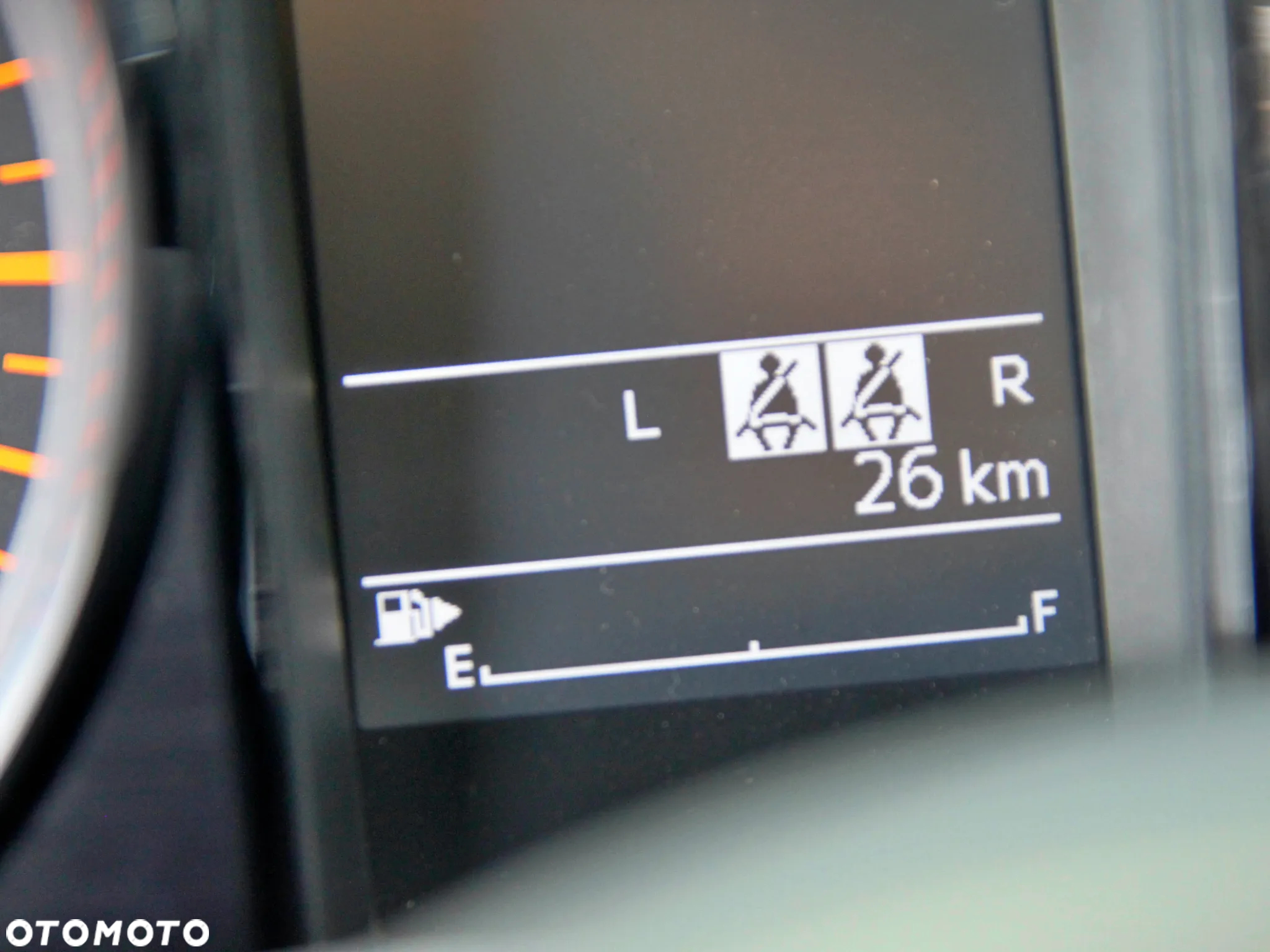 Suzuki Jimny 1.5 Premium - 32