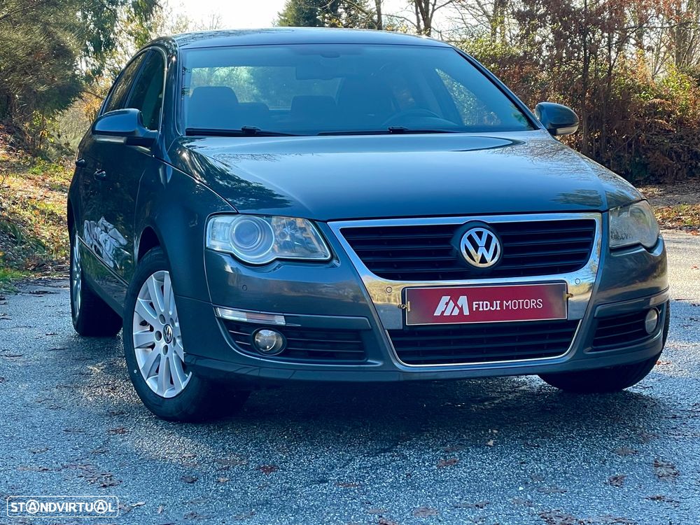 VW Passat 2.0 TDI Confortline - 1