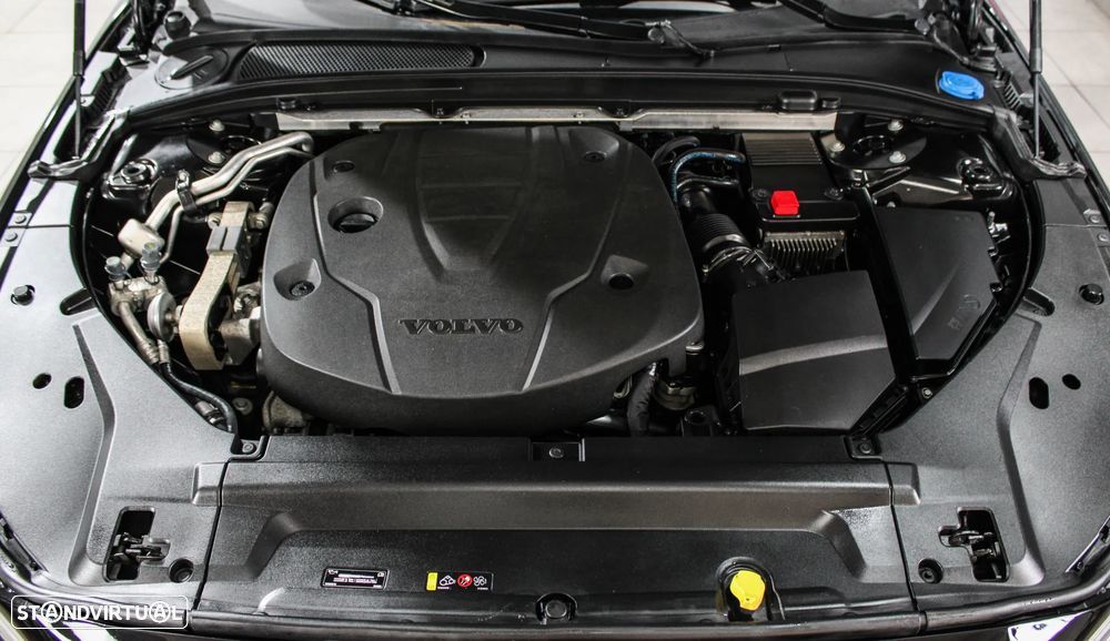 Volvo V90 2.0 D4 R-Design Geartronic - 26