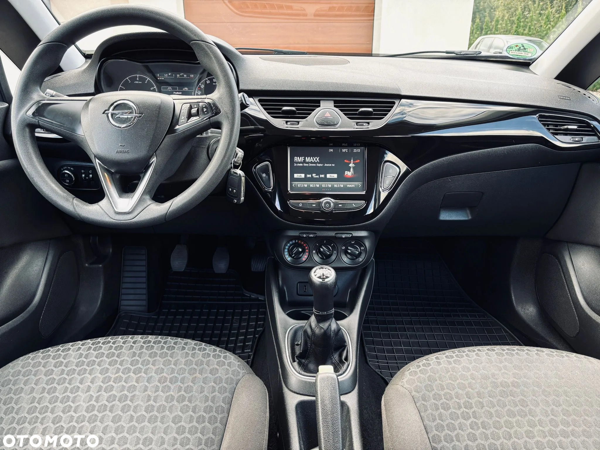 Opel Corsa - 28