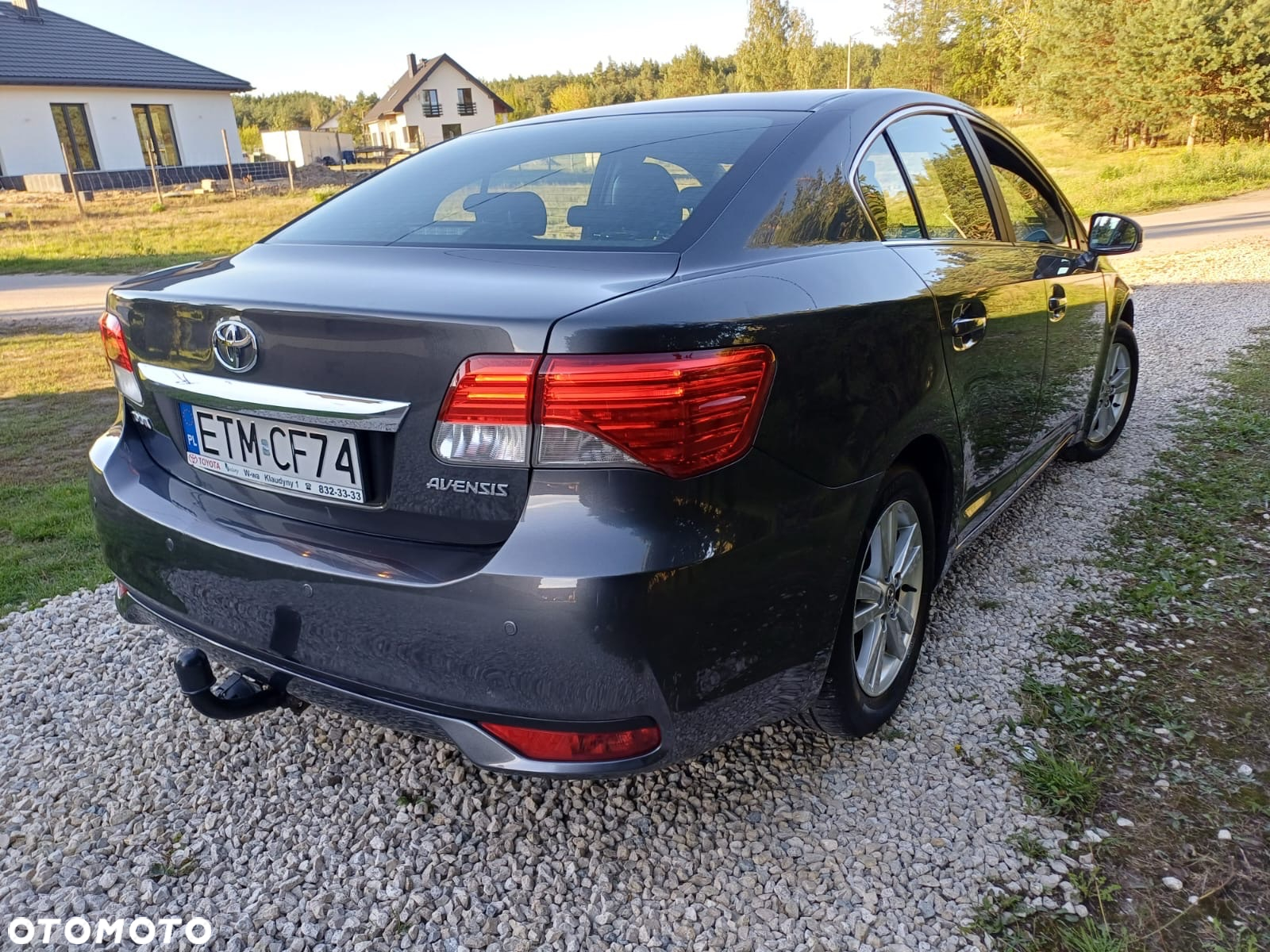 Toyota Avensis 1.8 Premium - 2