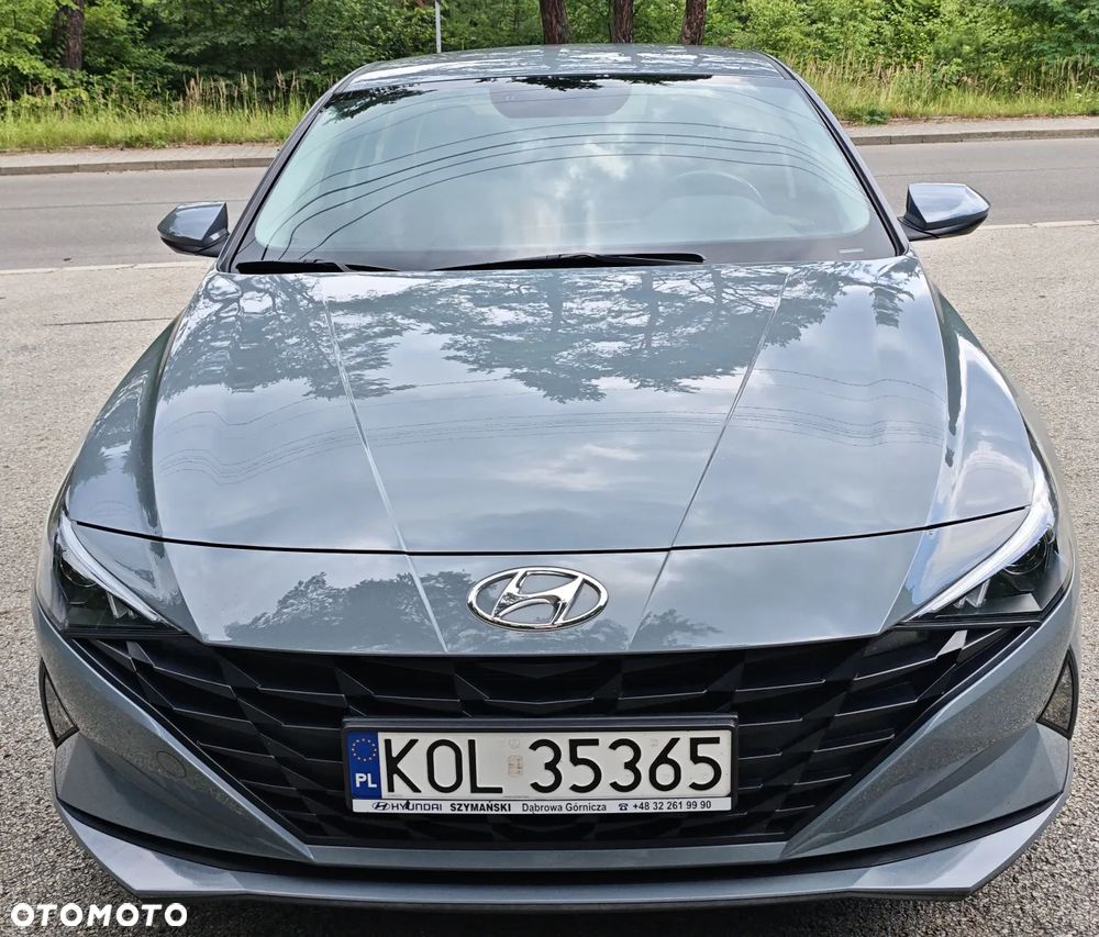 Hyundai Elantra 1.6 Modern - 1