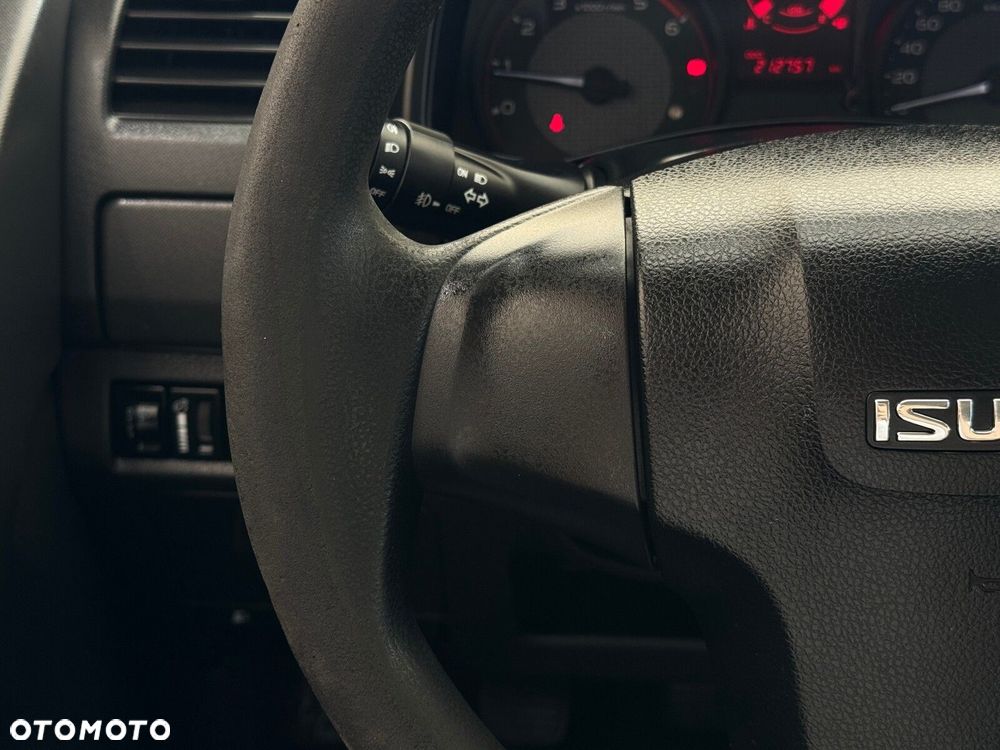 Isuzu D-Max - 22
