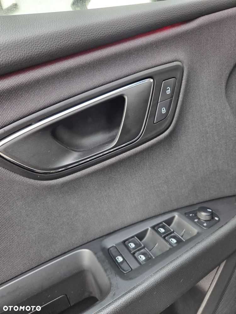 Seat Leon 1.5 eTSI ACT OPF DSG FR - 9