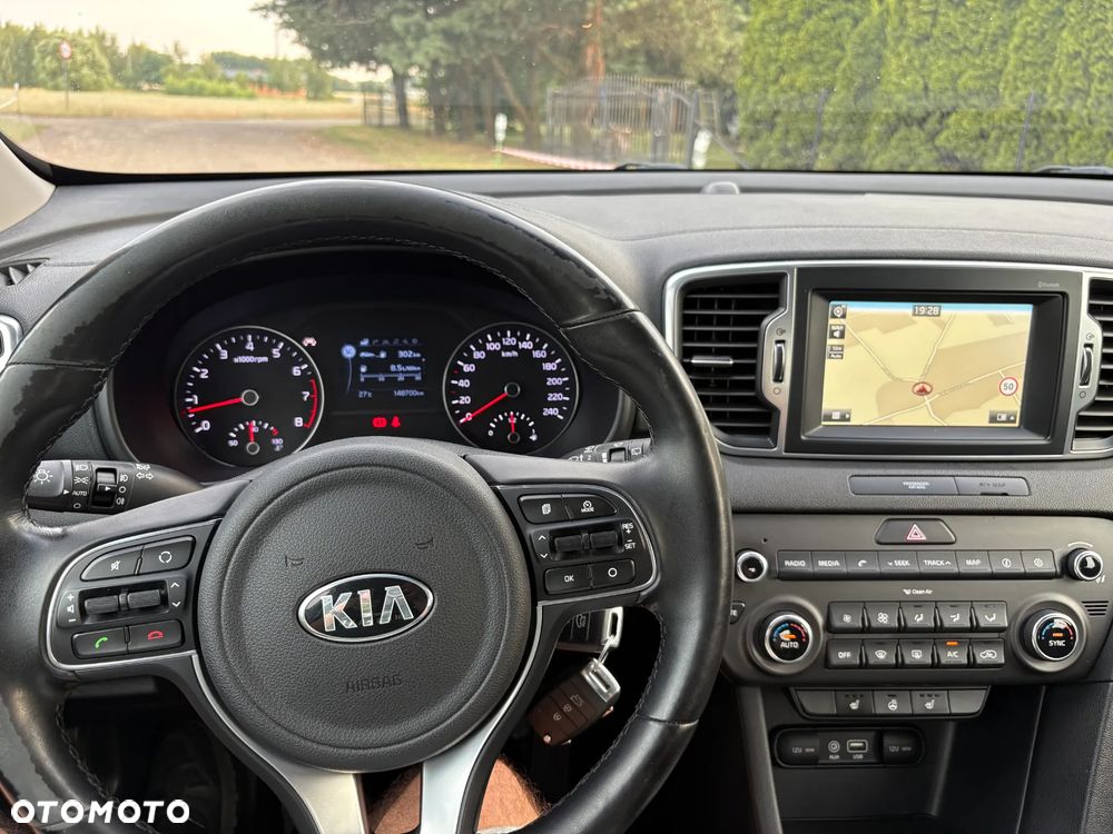 Kia Sportage 1.6 GDI 2WD DREAM-TEAM EDITION - 19