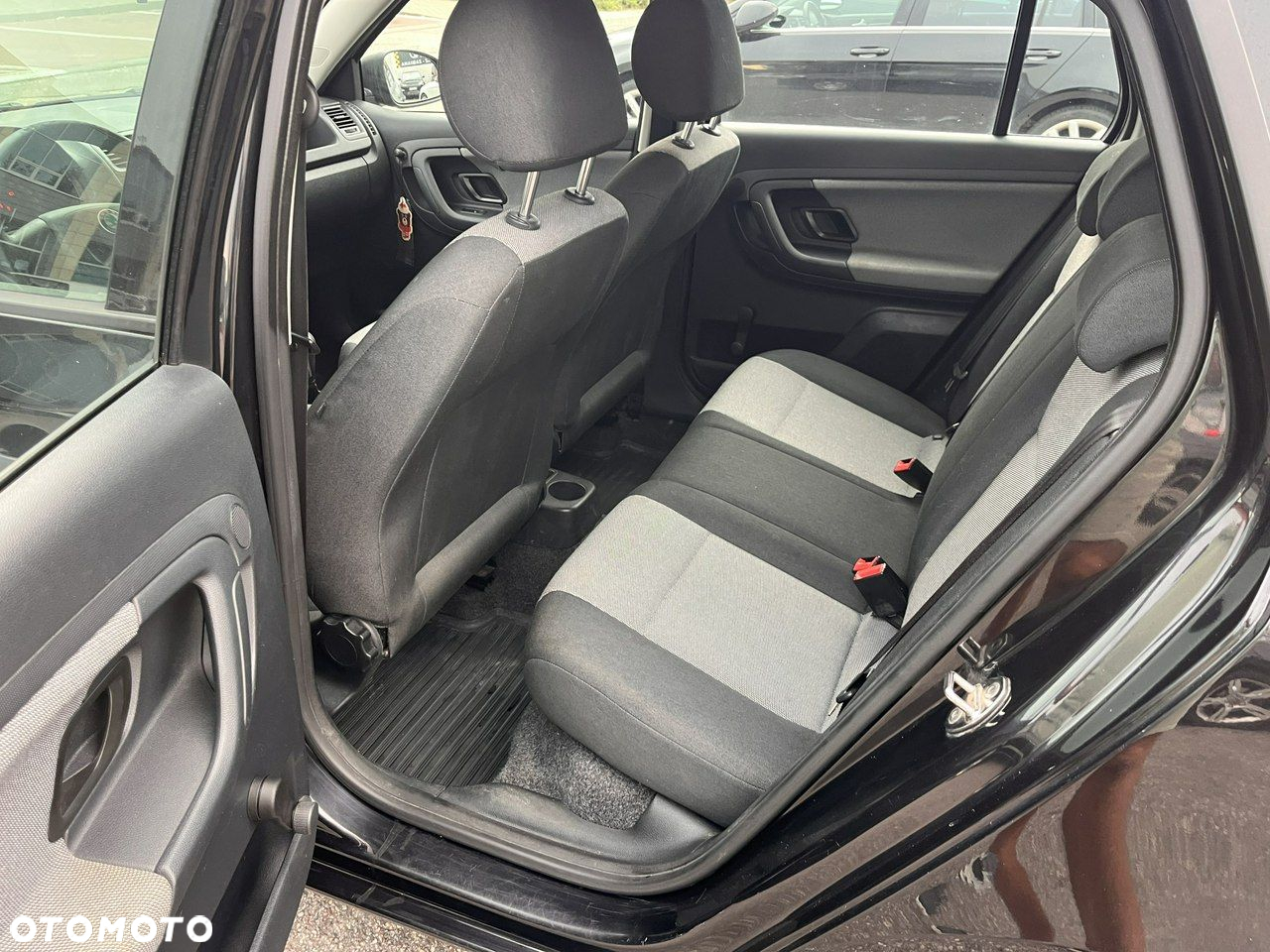 Skoda Fabia 1.6 TDI DPF Ambition - 8