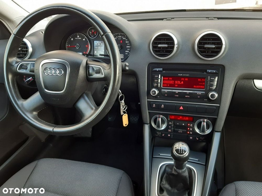 Audi A3 Sportback - 5