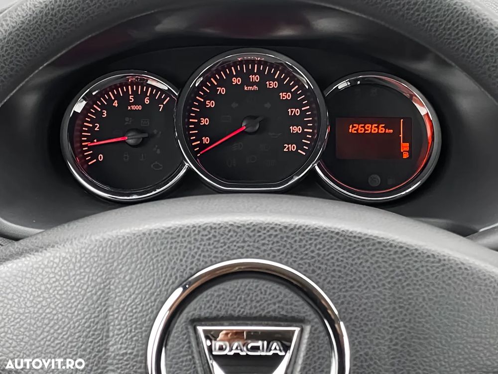 Dacia Sandero - 12