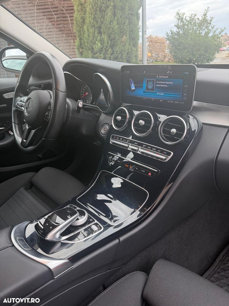 Mercedes-Benz C - 39