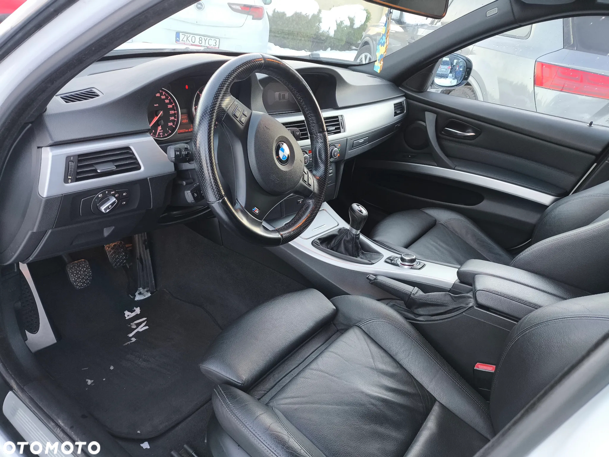 BMW Seria 3 320d xDrive DPF Touring - 7