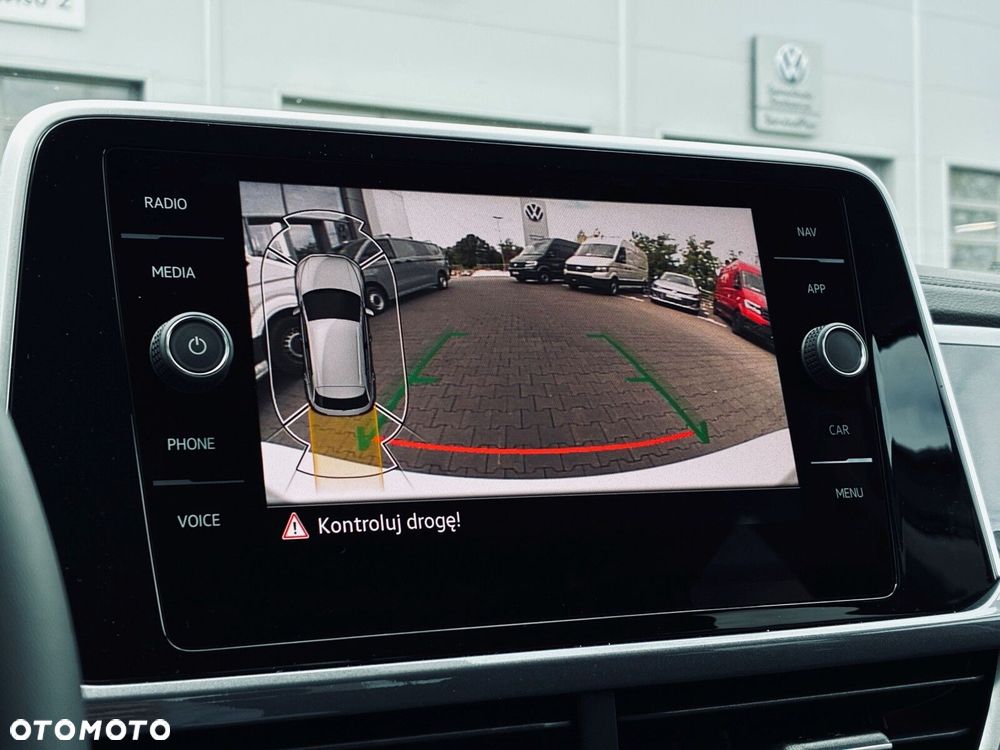 Volkswagen T-Roc - 20