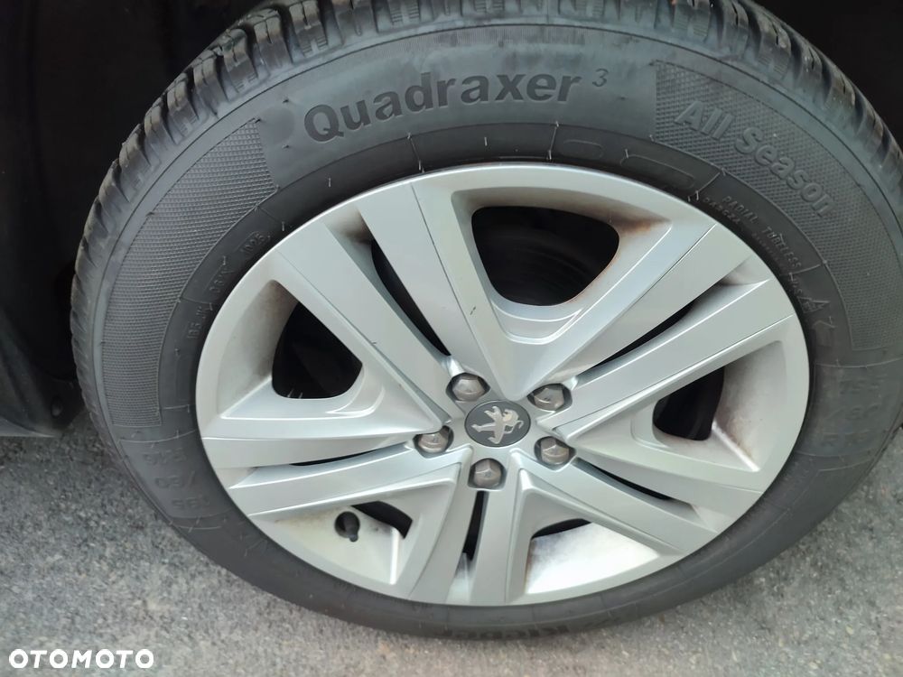 Peugeot 2008 1.2 Pure Tech Style S&S EAT6 - 16