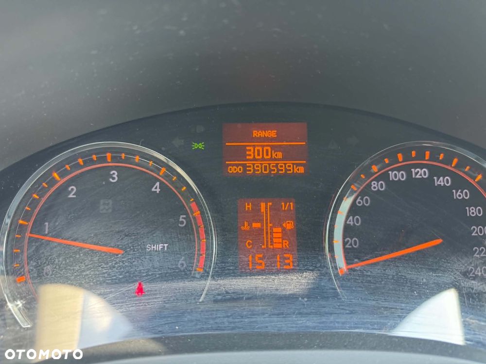 Toyota Avensis 2.0 D-4D Sol+NAVI - 8