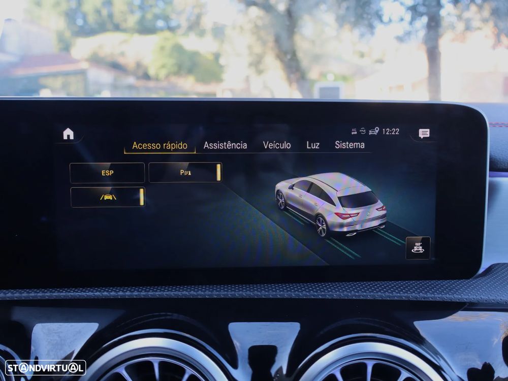 Mercedes-Benz CLA 180 d Shooting Brake AMG Line Aut. - 24