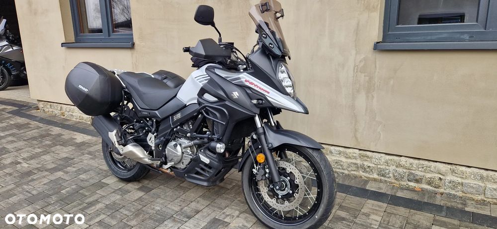 Suzuki V-STROM - 2