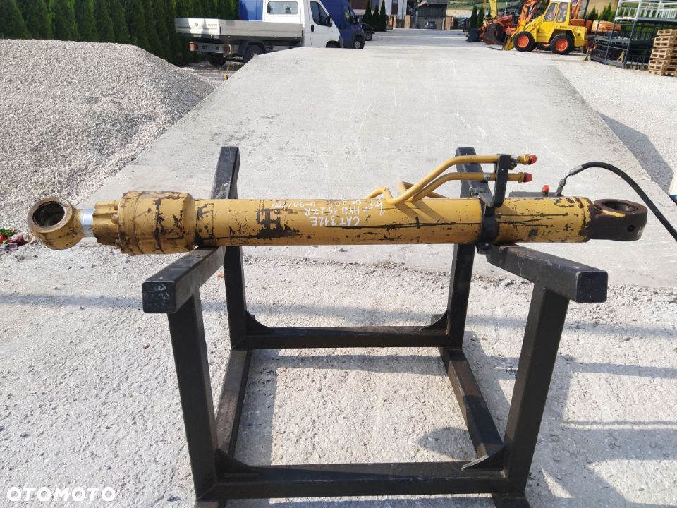 Siłownik Cat Caterpillar 312E 320 322 323 330 312E 315 316 318  [D-173 S-90/80 T-85] - 6