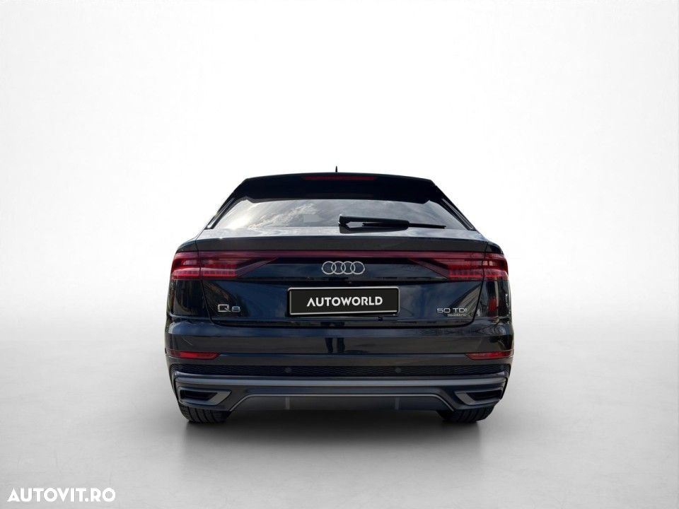Audi Q8 - 5