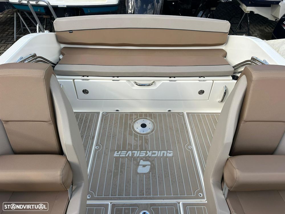 Quicksilver Activ 605 Bowrider - 15