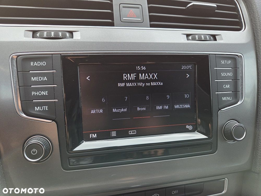 Volkswagen Golf 1.6 TDI BlueMot Trendline DSG - 19