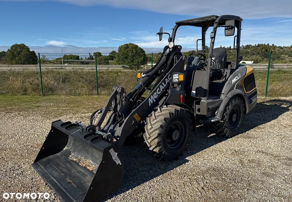 Mecalac MCL8 - 1