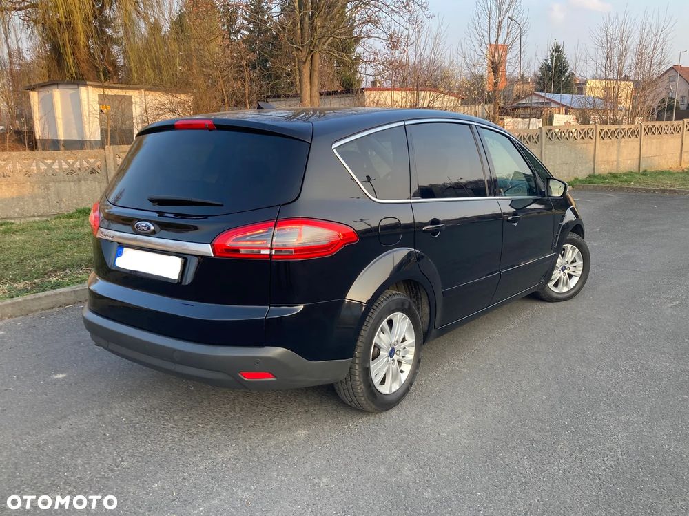 Ford S-Max 2.0 TDCi DPF Titanium - 4