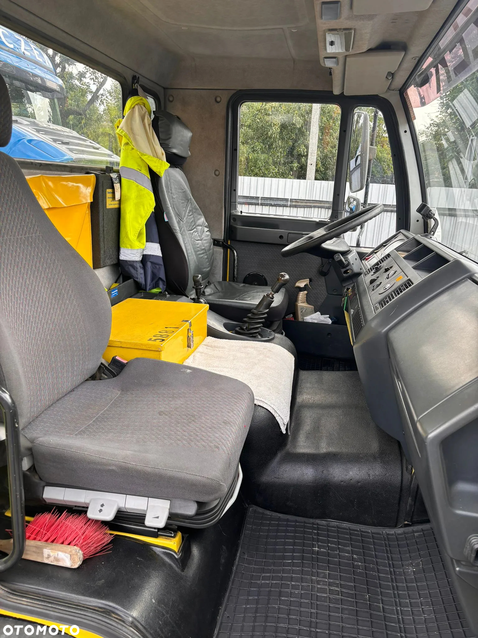 MAN L2000 - 33