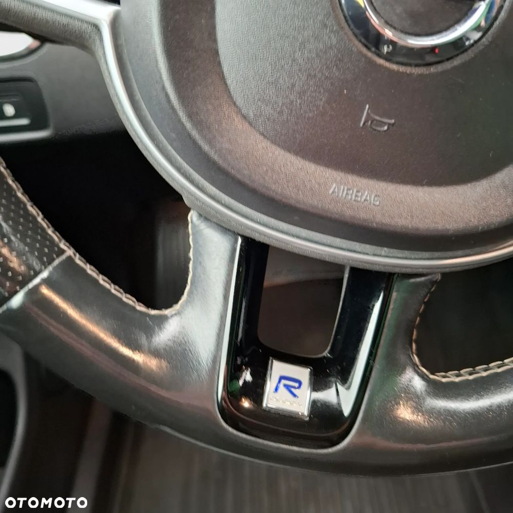 Volvo XC 60 T8 AWD Plug-In Hybrid R-Design - 8