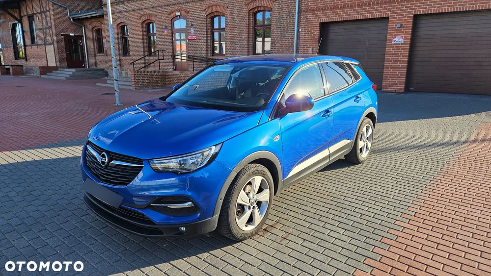 Opel Grandland X 1.2 T GPF Design&Tech S&S - 6