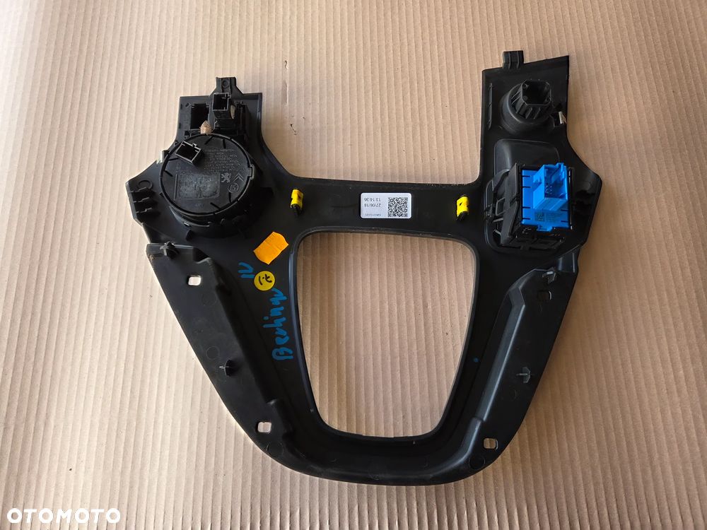 Panel ramka osłona lewarka zmiany biegów Citroen Berlingo IV - 5