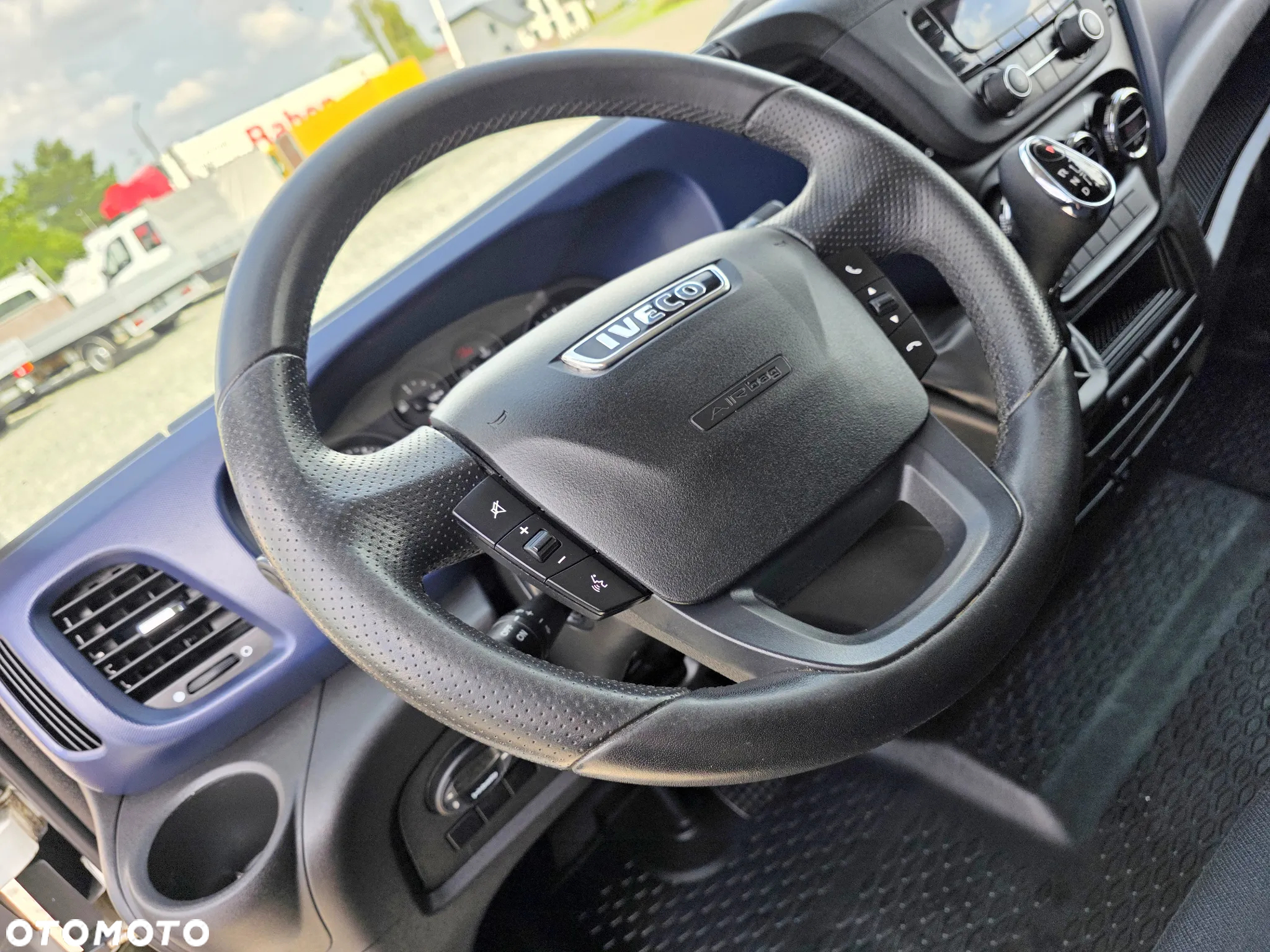 Iveco 35-160  2,3 HPI 160 KONNY ŚREDNIAK WYSOKI KLIMA WEBASTO 2 X BOCZNE DRZWI 8 BIEGOWY HIMATIC GWARANCJA - 13