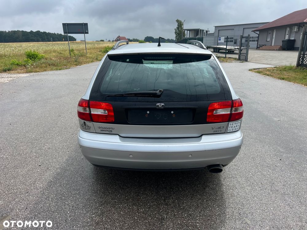Volvo V40 2.0T Classic Limited Edition Sport - 6