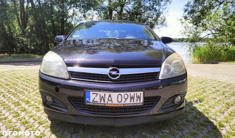 Opel Astra 1.9 CDTI Cosmo - 23