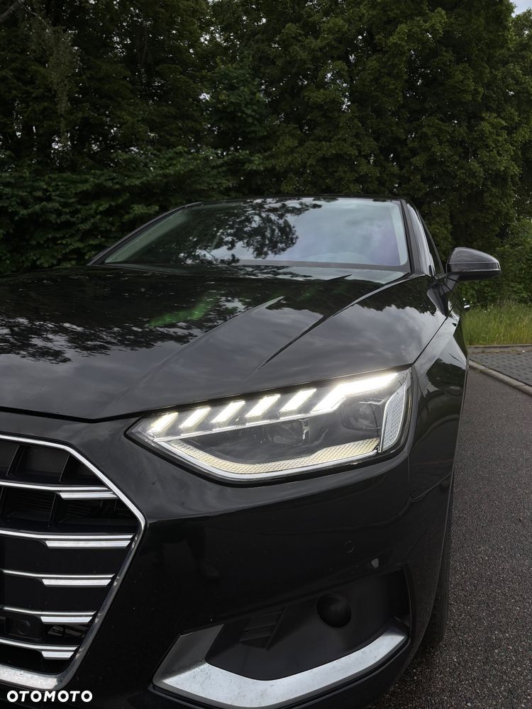 Audi A4 Limousine 40 TFSI quattro S tronic - 3
