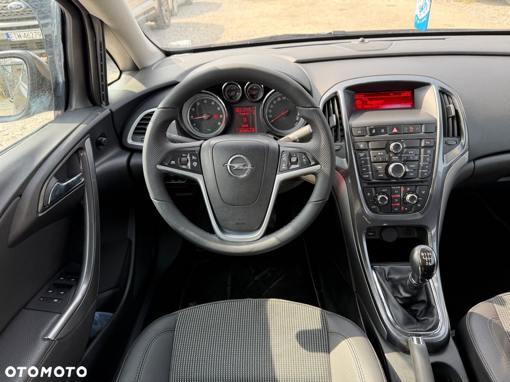 Opel Astra 1.4 Turbo - 33