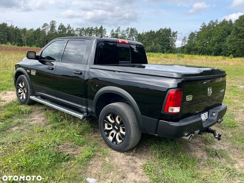 Dodge RAM - 16