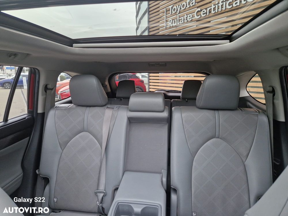 Toyota Highlander 2.5 L Dynamic Force 248CP Luxury Pearly - 24