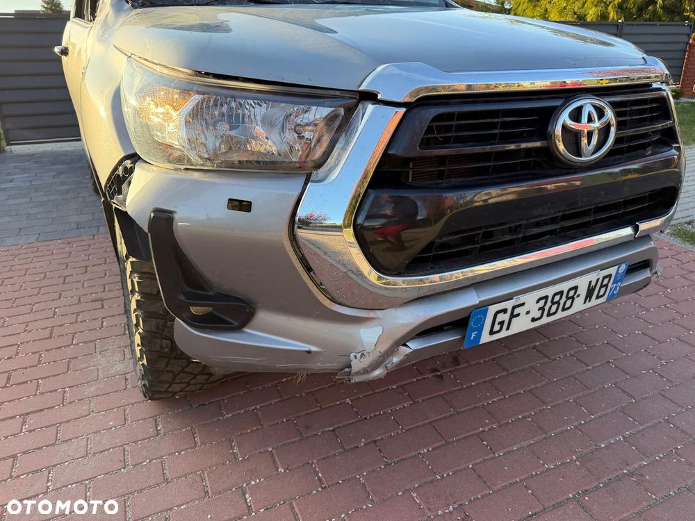 Toyota Hilux 4x4 Extra Cab Autm Executive - 22