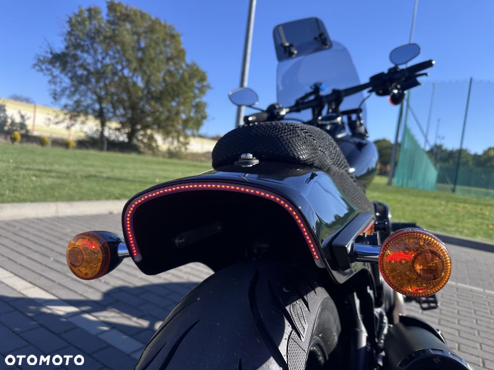 Harley-Davidson Softail Fat Bob - 6