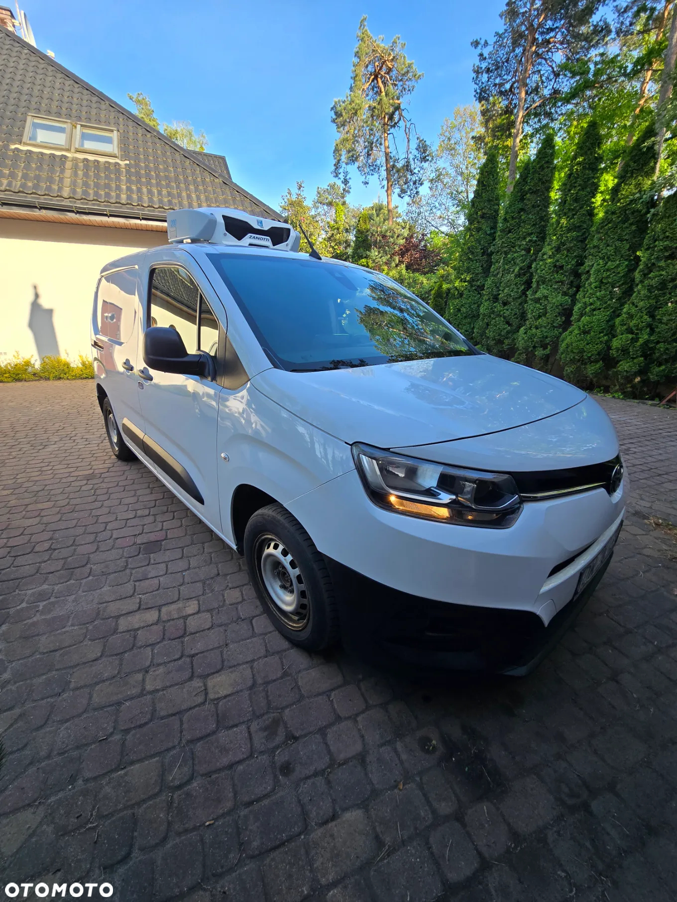 Toyota Proace City - 7