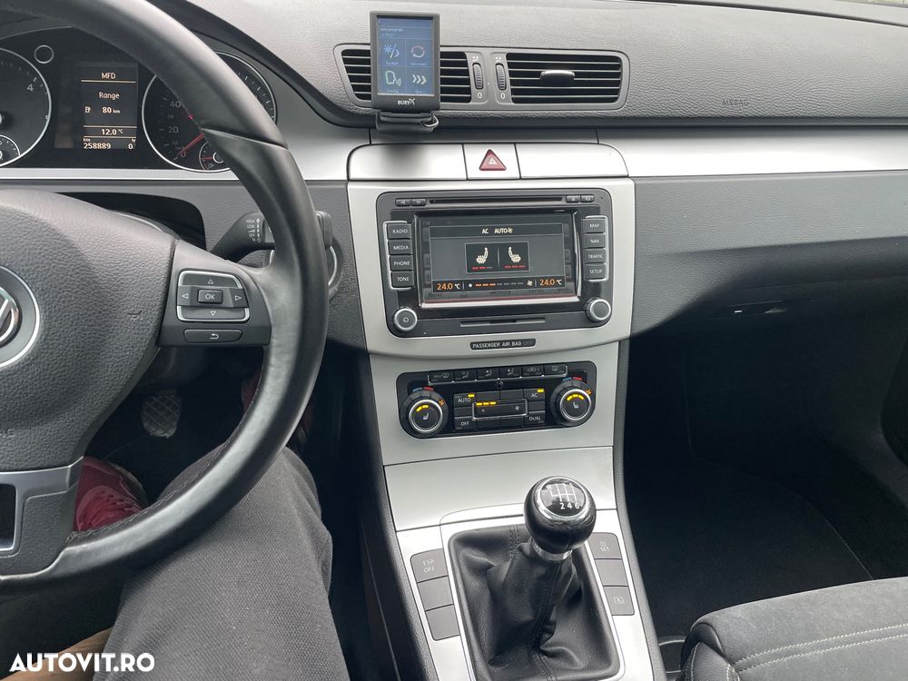 Volkswagen Passat CC - 22