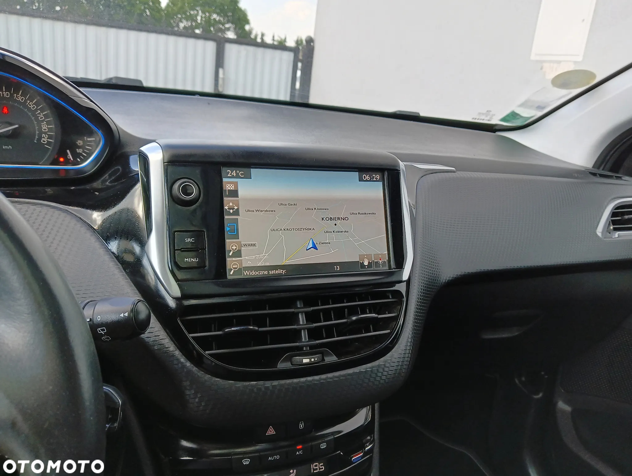 Peugeot 2008 BlueHDi FAP 120 STOP & START Crossway - 10