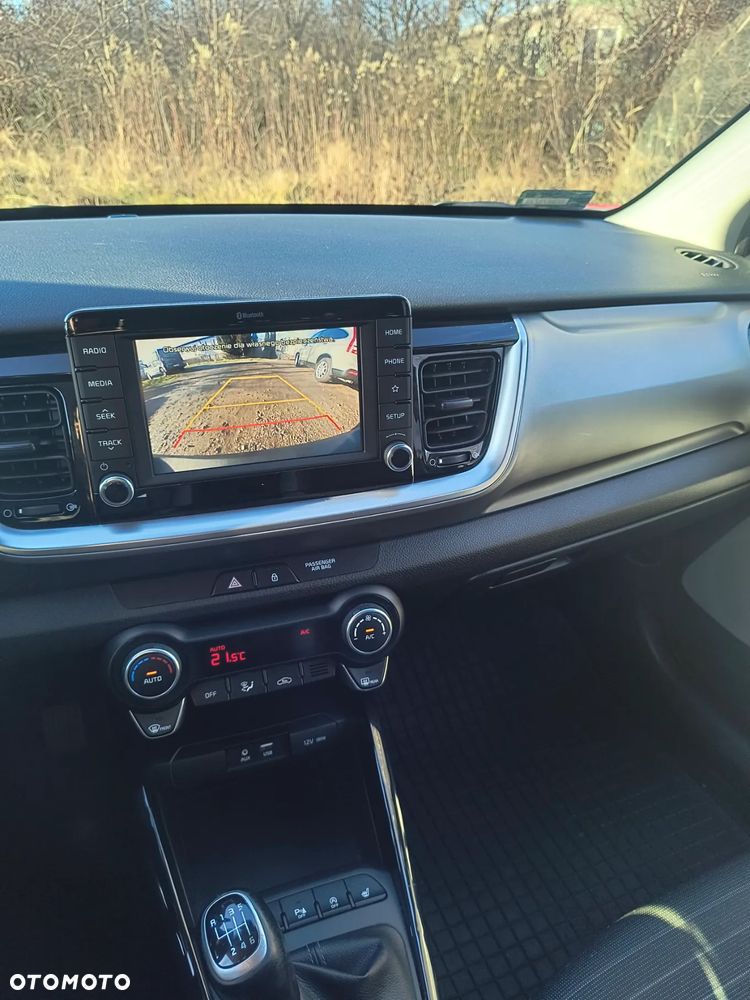 Kia Stonic 1.4 L - 16