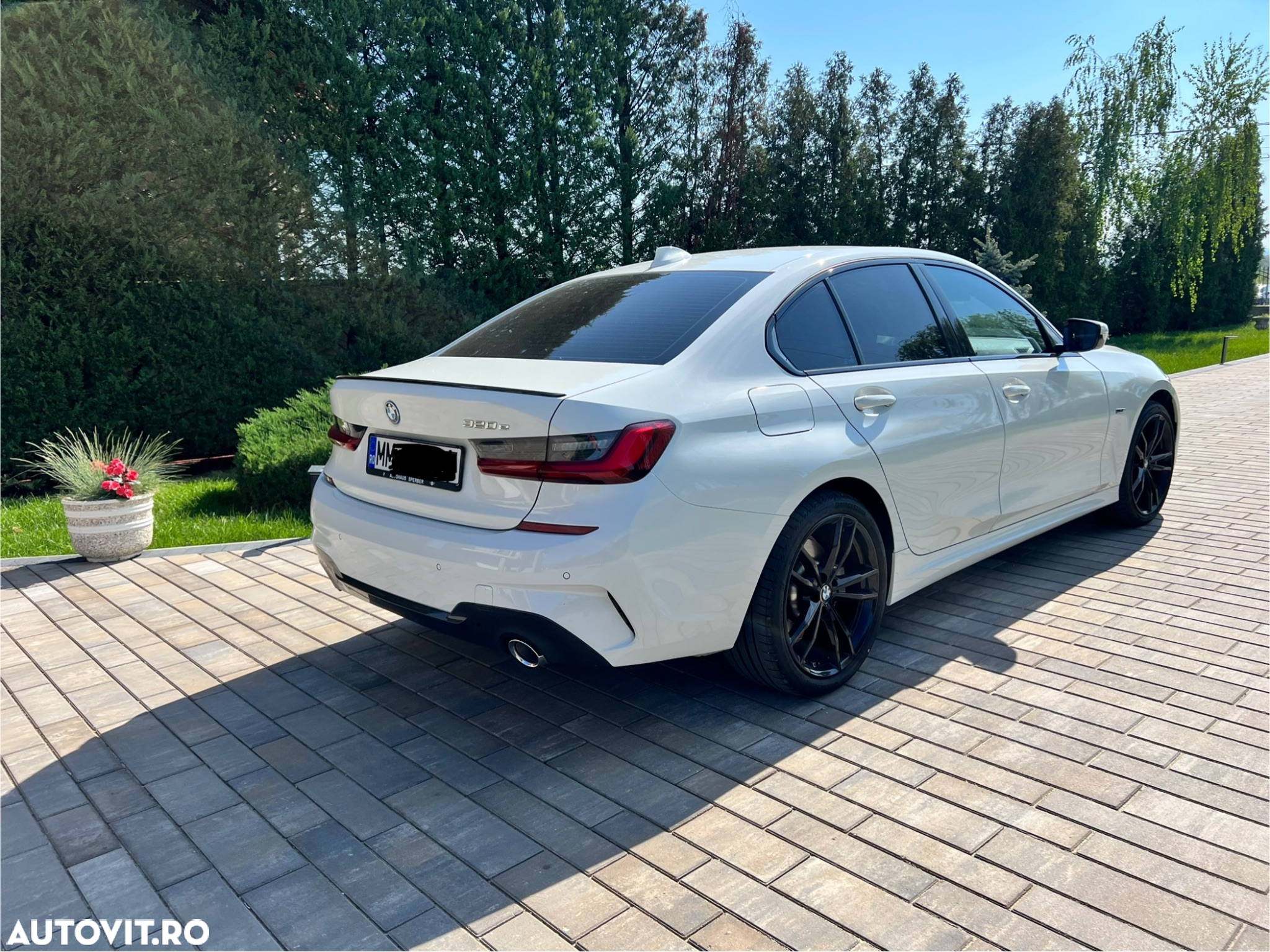 BMW Seria 3 320e Aut. M Sport - 3
